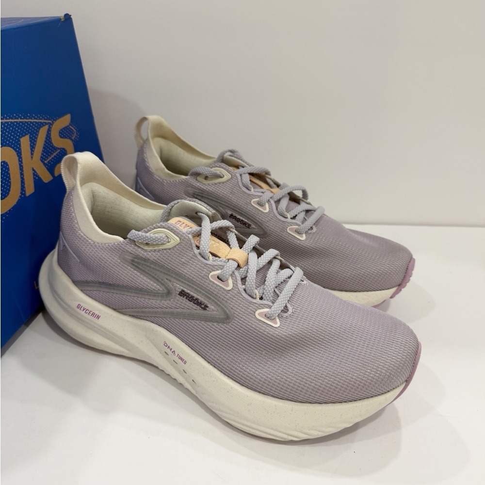 Brooks Lavender/Pale Pink Women's Running Shoes